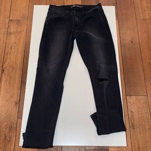 Black denim Levi jeans